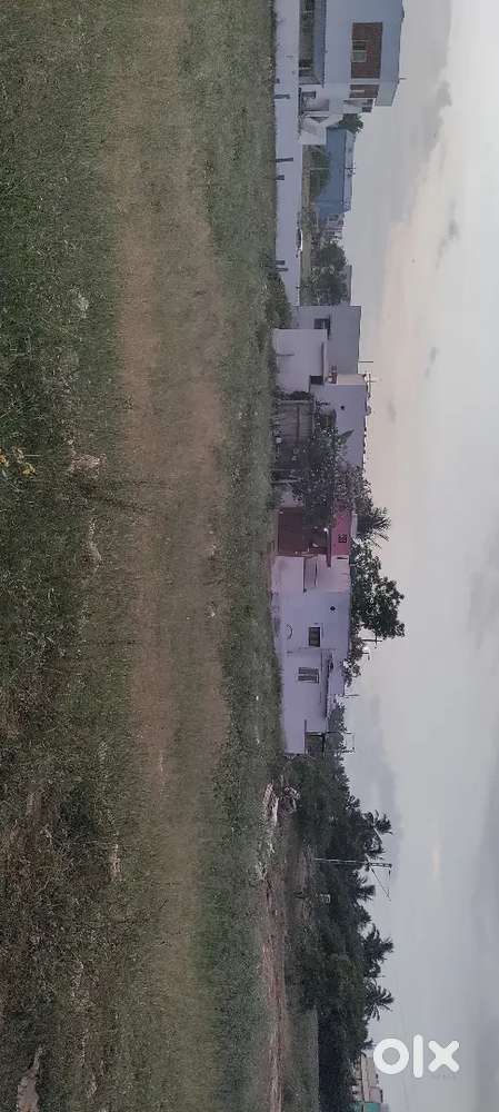 Land plot sale at Podhanur to eachanari way