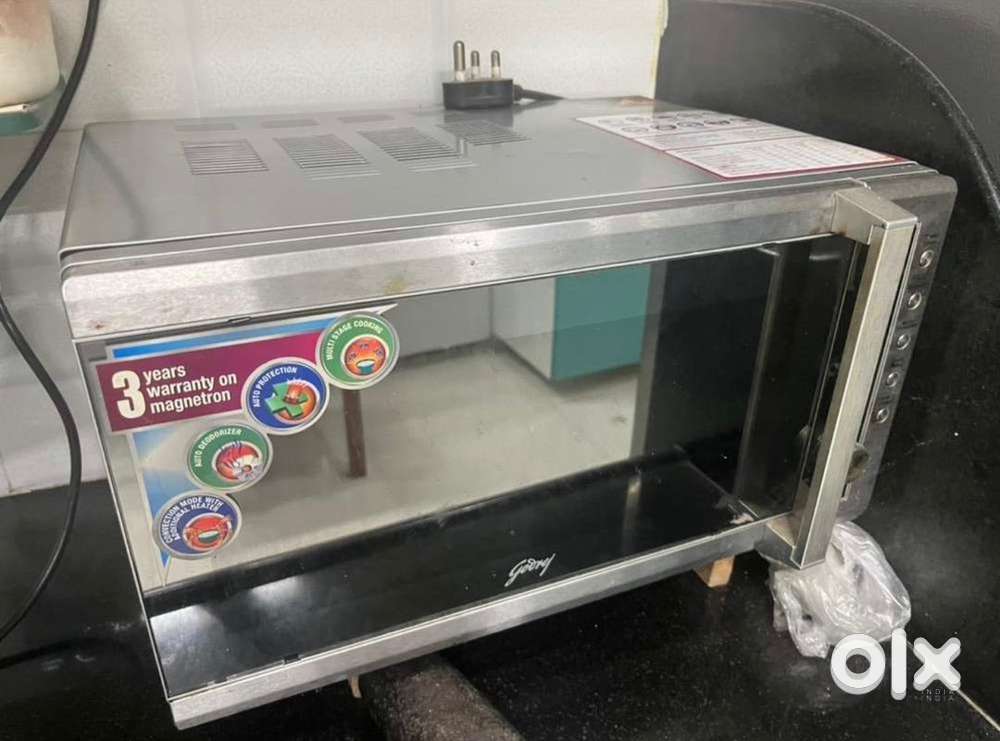 Microwave Oven