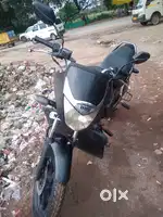 Bike one hand use