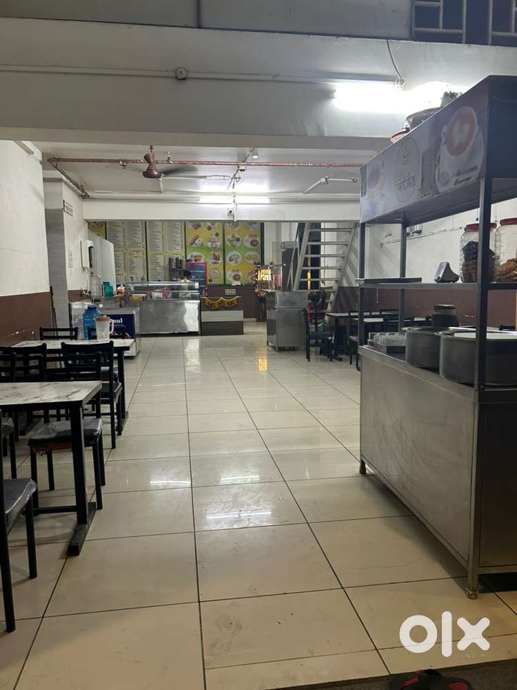 Indian & chinies cook