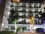 Luxury Rooms Available 1 Rk