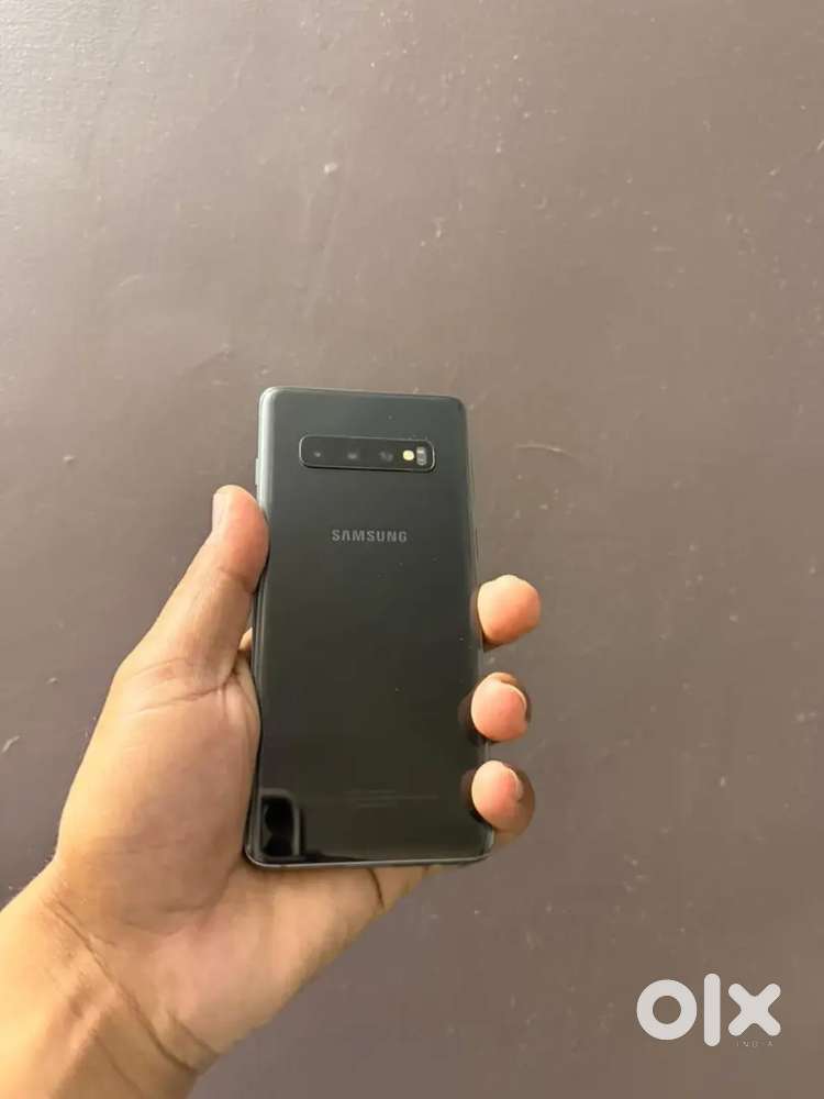Samsung S10