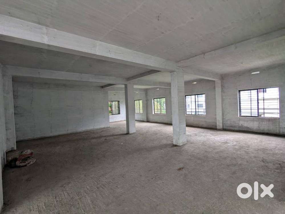 4800 sq.ft Commercial Space for Rent near Mavoor Road KSRTC.