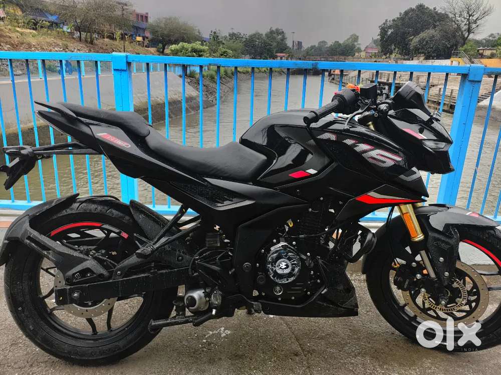 Good condition one hand 6 month old