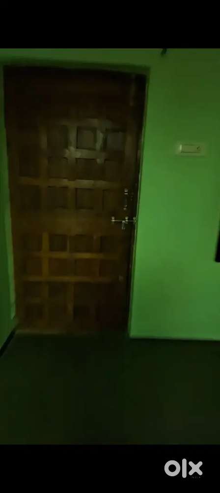 1BHK 8 Lac Rupees Heavy Deposit Dena Hain