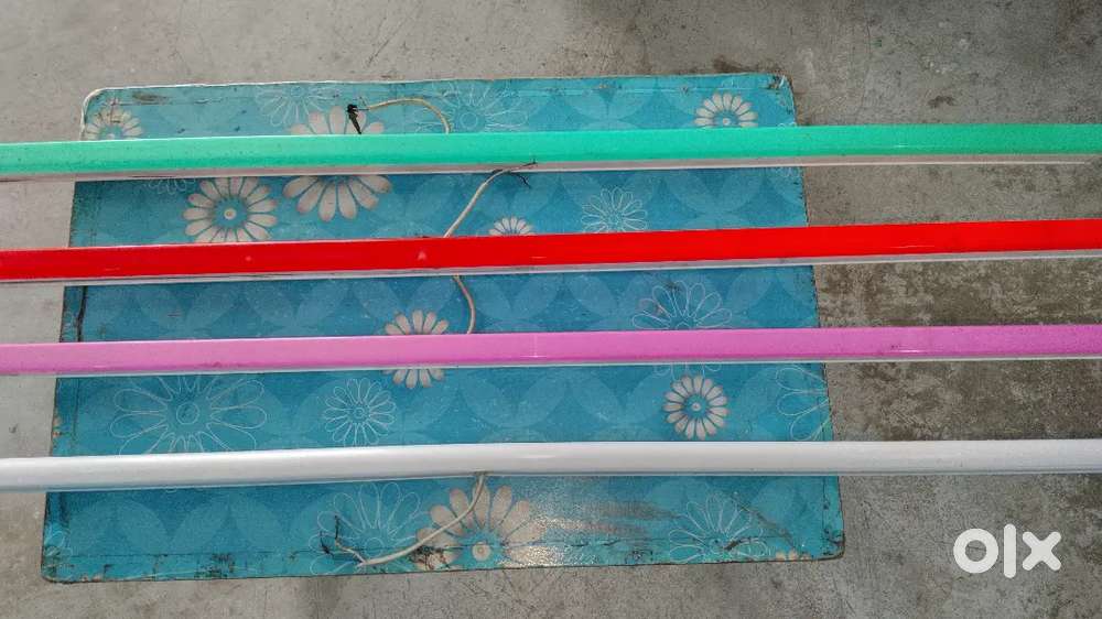 Colour Tubelight