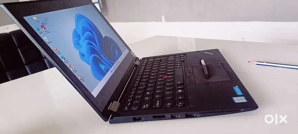 THINKPAD YOGA X 260 /i5 6th/8 gb/256 SSD, WITH TOUCH SCREEN