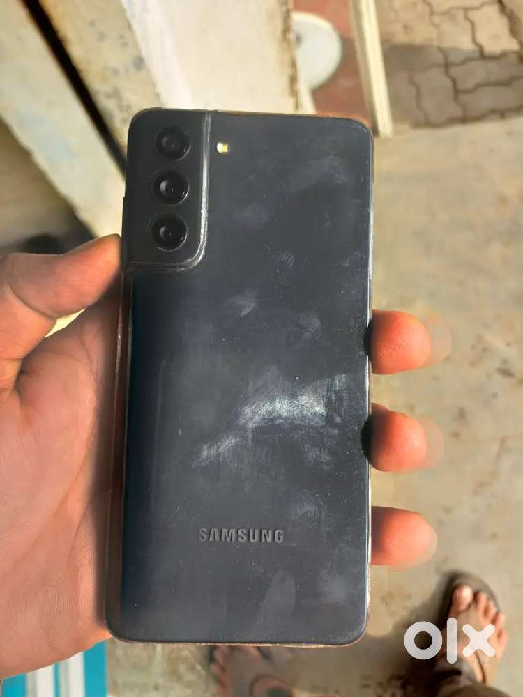 Samsung  s 21fe Snapdragon 888. 8/128