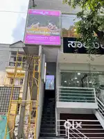 Fully furnished shop with beautiful interior in a good location