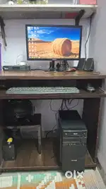 Desktop computer