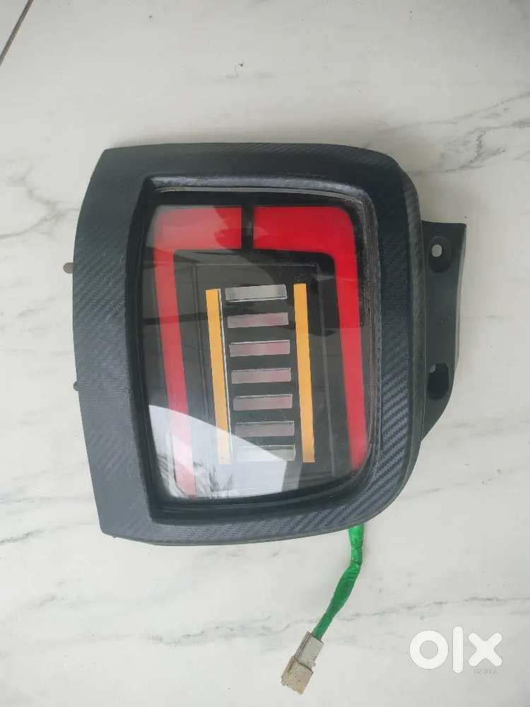 2pice zen back tail light