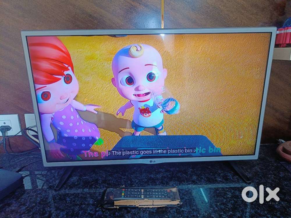 LG SMART TV (39 INCHES)