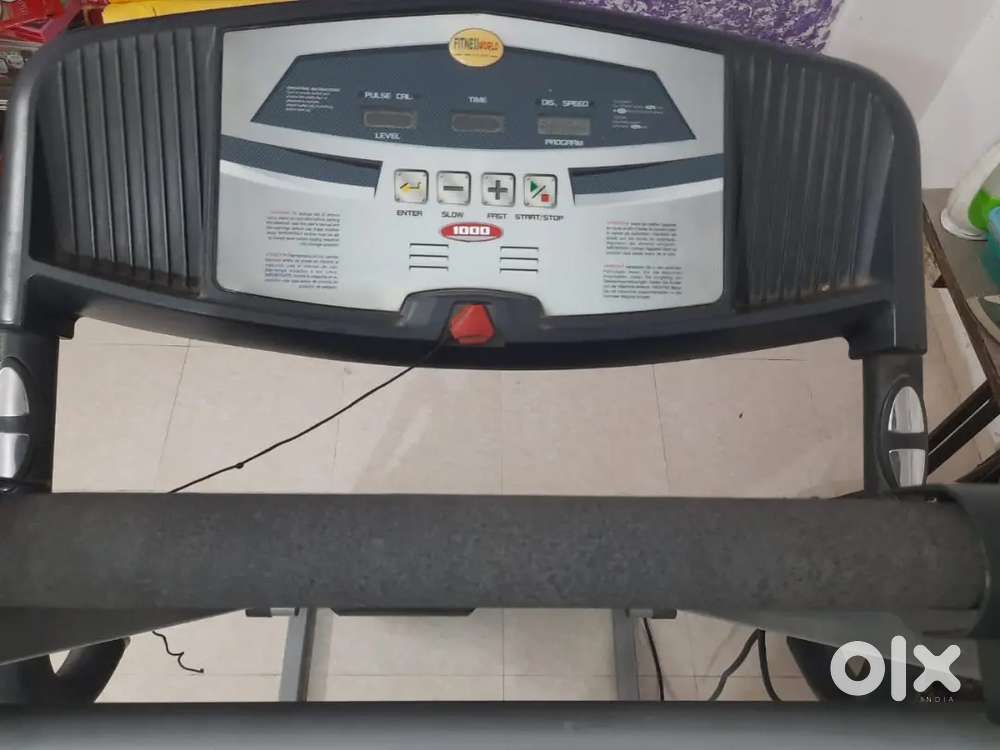 Motorised treadmill in excellent condition