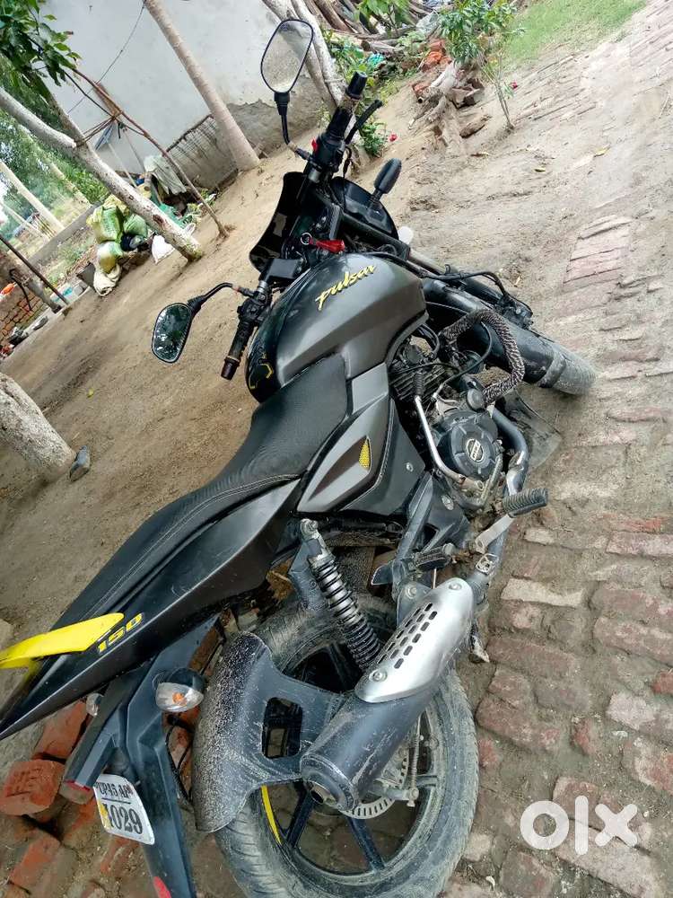 Pulsar 150