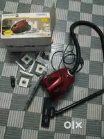 EUREKA FORBES Quick Clean DX Dry Vacuum Cleaner (Red, Black)