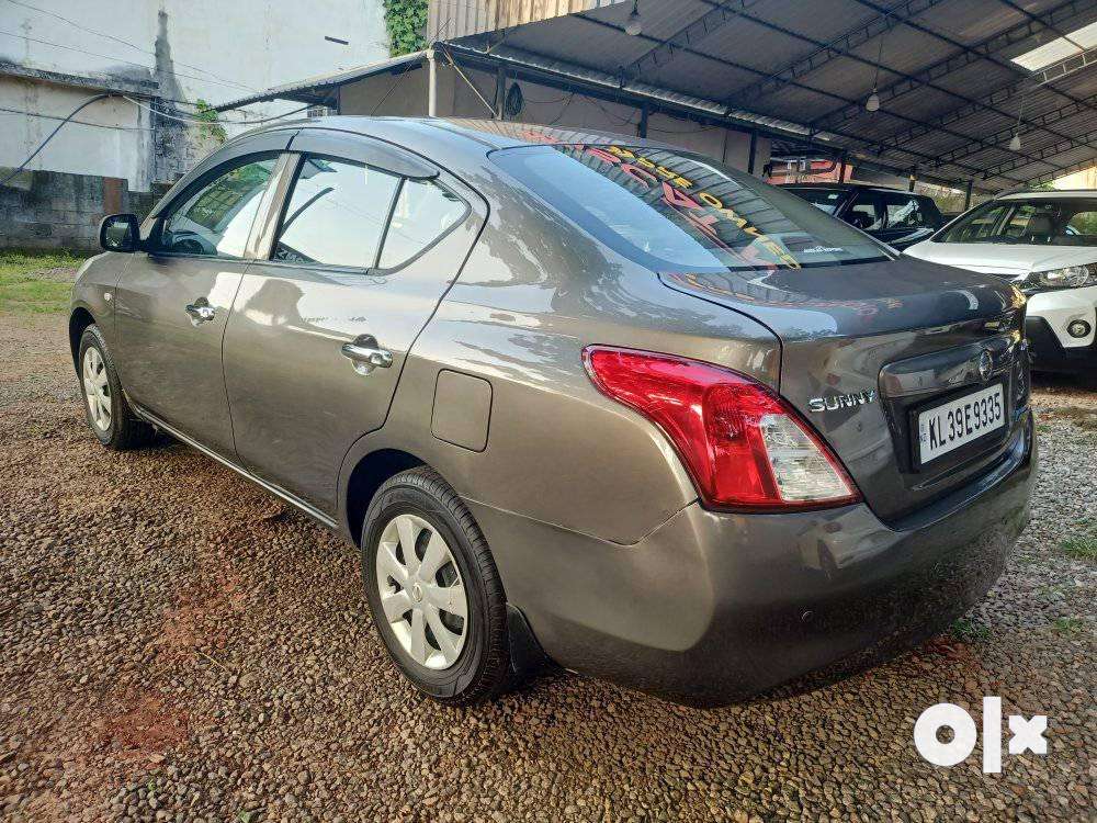 Nissan Sunny XL AT Special Edition, 2013, Petrol