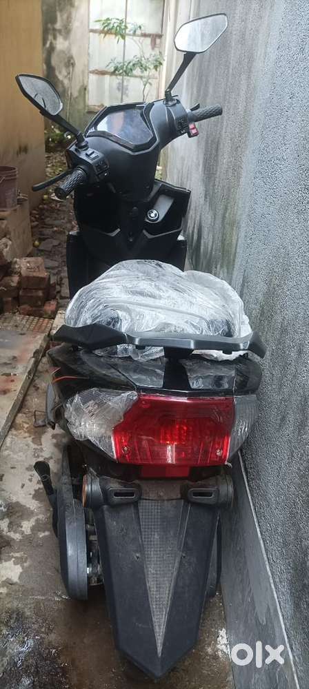 Brand new scooty not user just 60 km driven , 4 months old