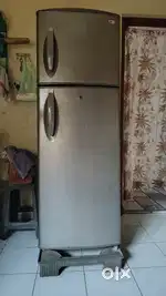LG Fridge 265 Ltr only Rs. 7000