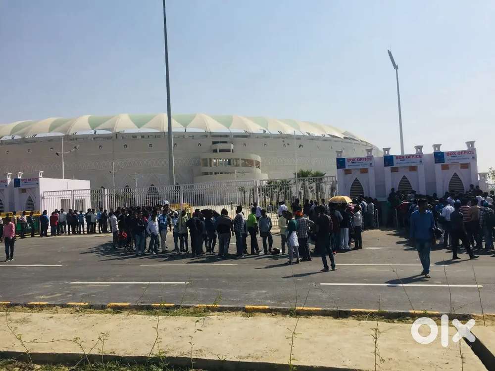 इकाना स्टेडियम प्लासियो मॉल के नजदीक आवासीय प्लॉट बैंक लोन