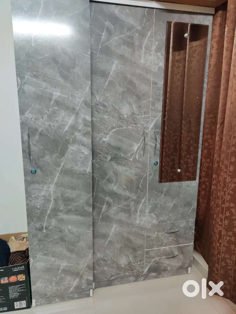 Selling Detachable wardrobe, Computer tables, Shoe cabinet