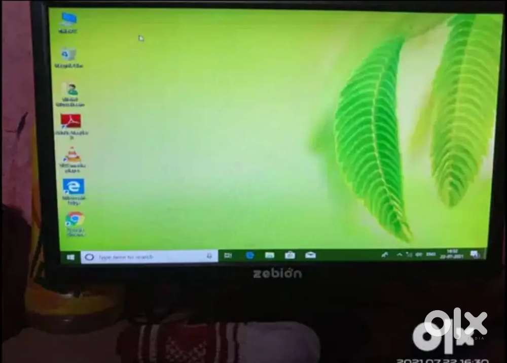 Monitor with Keyboard& Mouse
