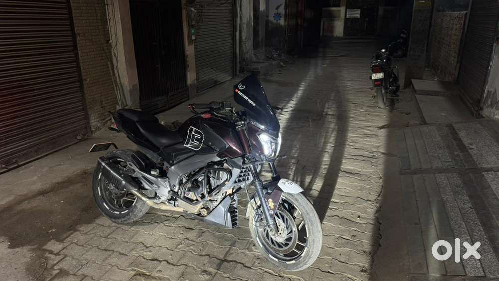 Neat and clear and full system exhaust And no accident