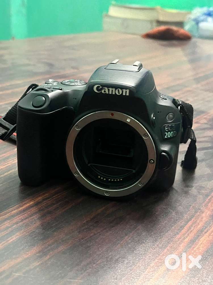 Canon 200d