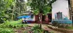 Old vintage look home 4 bedrooms thazhe chovva with in 2.5 kilometers