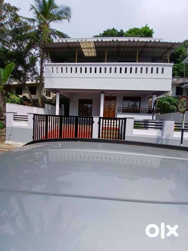 Spacious 3BHK at Kalathipady Kottayam