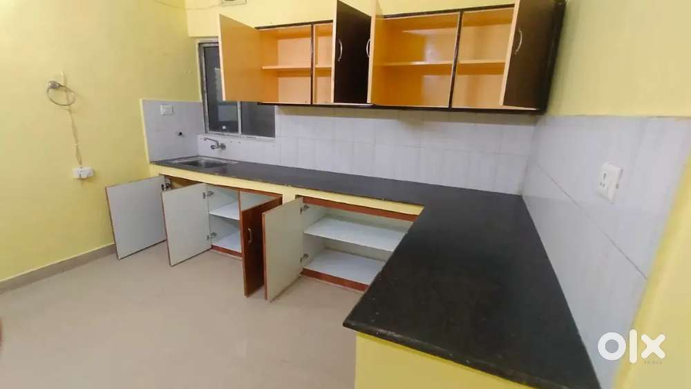 2bhk flat Gym swimming pool available