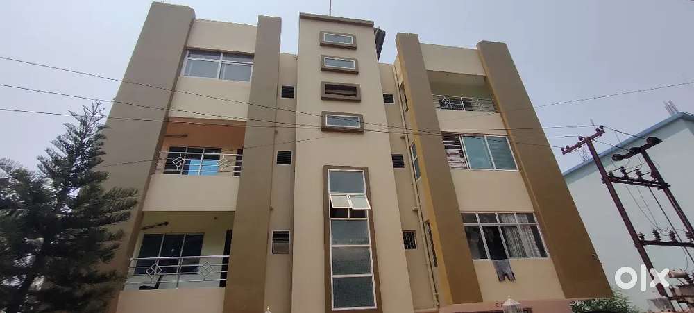 FULLY FURNISHED PG WITH AC FOR GIRLS ONLY NEAR DAMANA