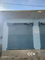 Shop room for rent