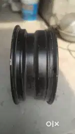 New brand alloy 17 inch  is good condition only one piece