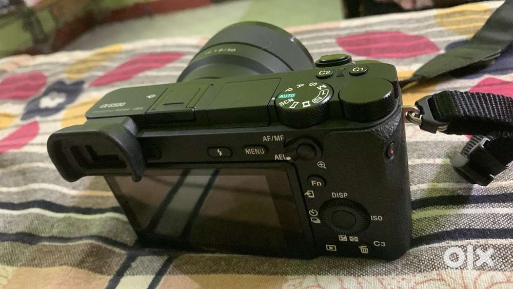 Sony A6500 with bill box/2 lens/bag