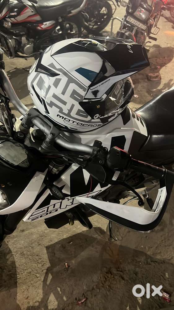 Good confidion bike, engine quality very good milege very good