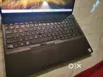 Dell latitude 5500 laptop i5 8th generation touch screen 8gb 256 gb SS