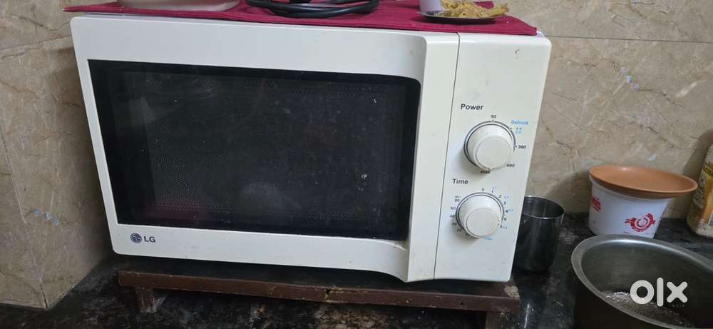 LG Microwave For sell