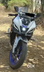 R1 5 v4m Fully maintained