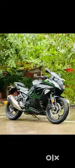 NINJA 300 ONLY 20000 KMS RUN