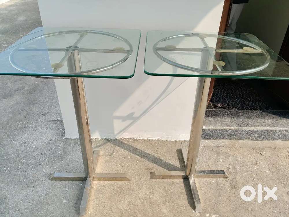Hotel Standing table