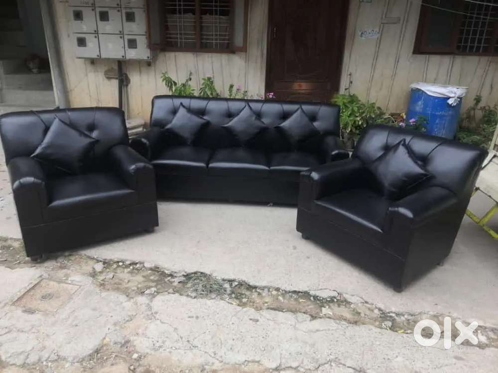 We are manufacturing new 5 seater sofa set