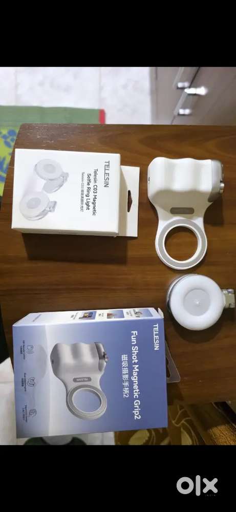 Fun Shot magnetic grip 2 and Ring light