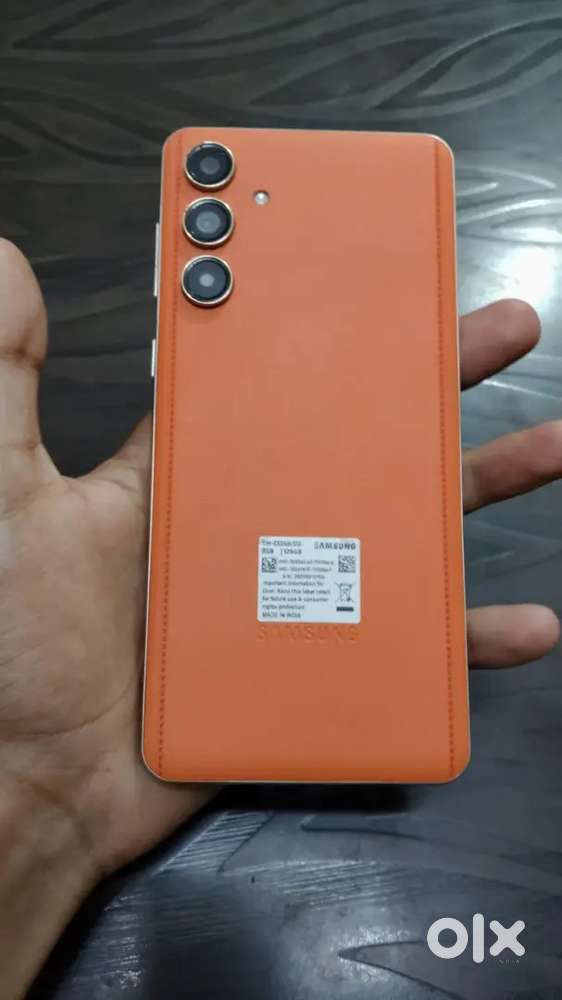 Samsung f55 in mint condition
