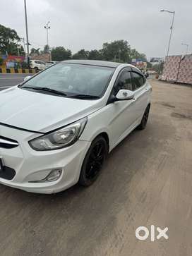 Hyundai Verna VGT CRDi SX, 2013, Diesel