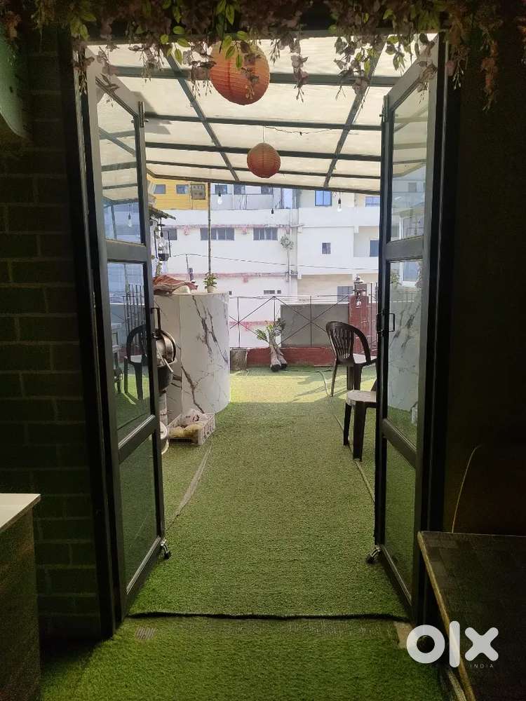 Food cafe rooftop for rent near ion digital exam centre