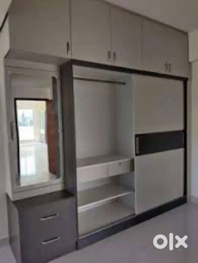 1/4 बीऐचके फलेट में फुल फर्नीचर कलरकाम पीओपी वर्क बना देंगे