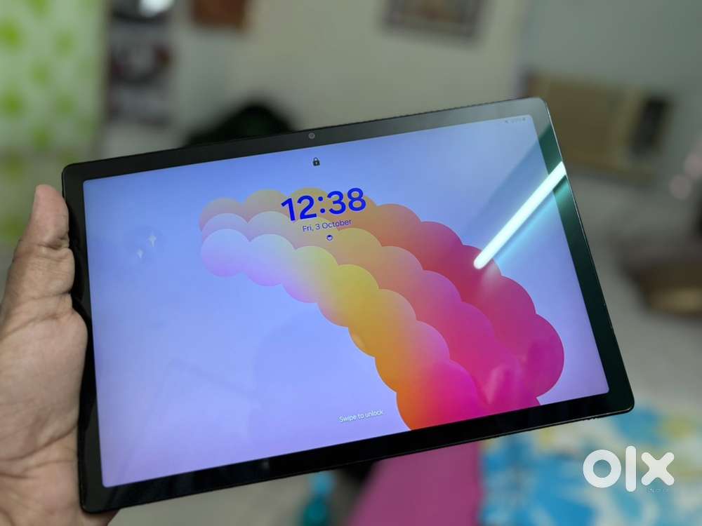 Samsung Galaxy tab 10.5 inch (4GB, 64GB)