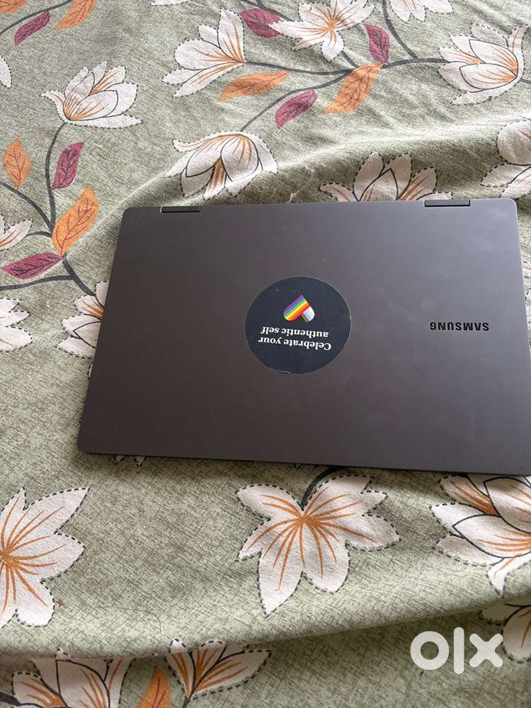 Samsung yoga book