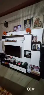 Tv unit (hindware brand)