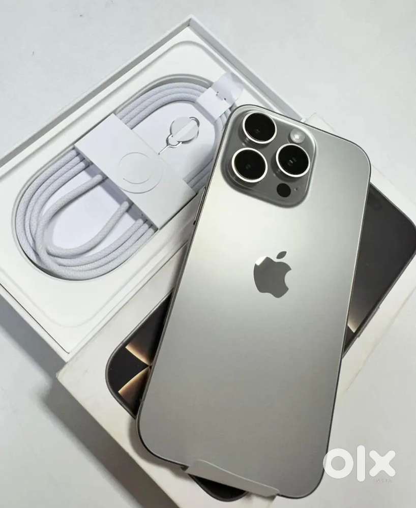 IPHONE ALL LATEST MODEL ALL COLOURS AVAILABLE DEALERS CONTACT AS BILL